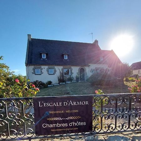 L'Escale D'Armor Bed & Breakfast Loudeac Bagian luar foto